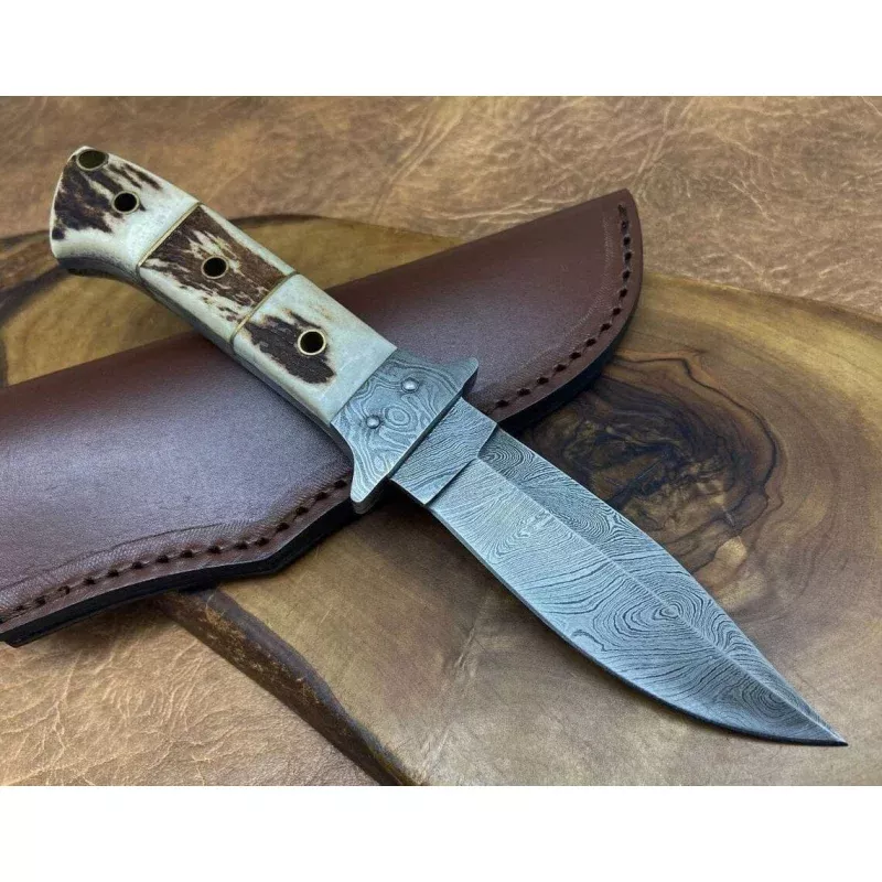 “Exquisite Custom Handmade Damascus Hunting Knife | Stag Horn Handle | 8.5 Inches | Leather Sheath | KBS Knives Store”